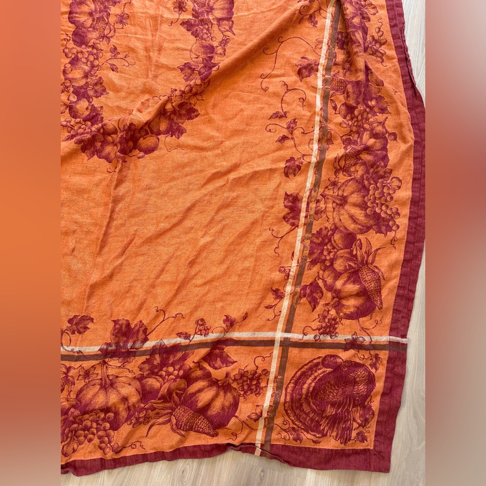 Williams Sonoma 70” by 108” Thanksgiving Linen Tablecloth - Picture 3 of 15